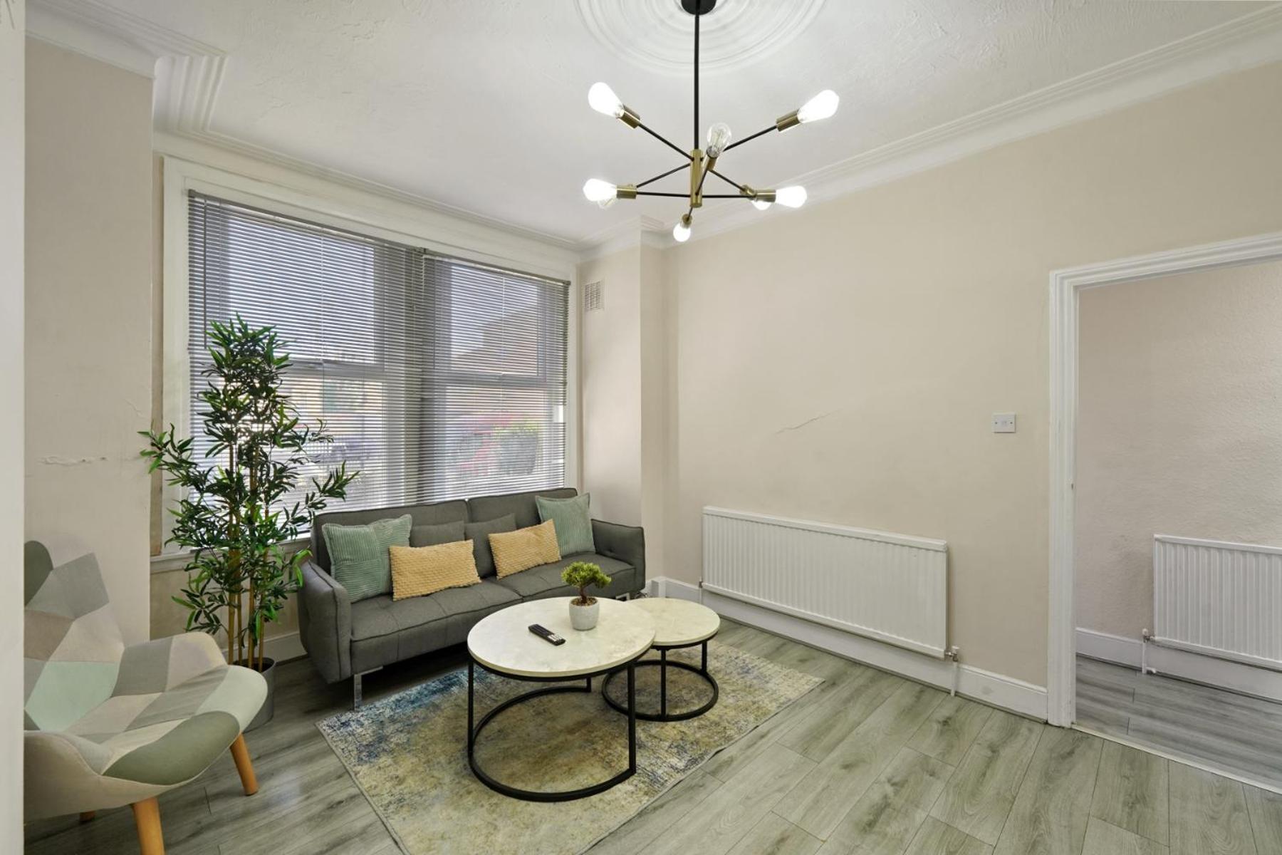 Luxury With Large Garden Appartamento Londra